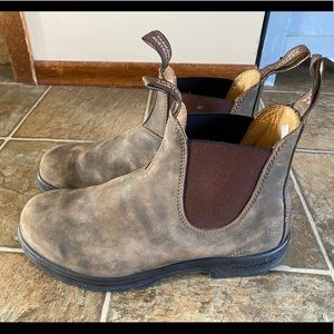 550 Series Blundstones